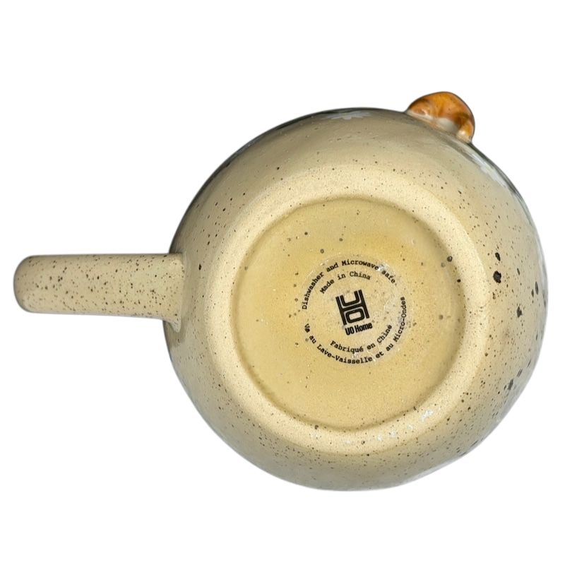 Daisy Garland vintage Mug 3D Dog Urban Outfitters with a speckled design and unique handle detail