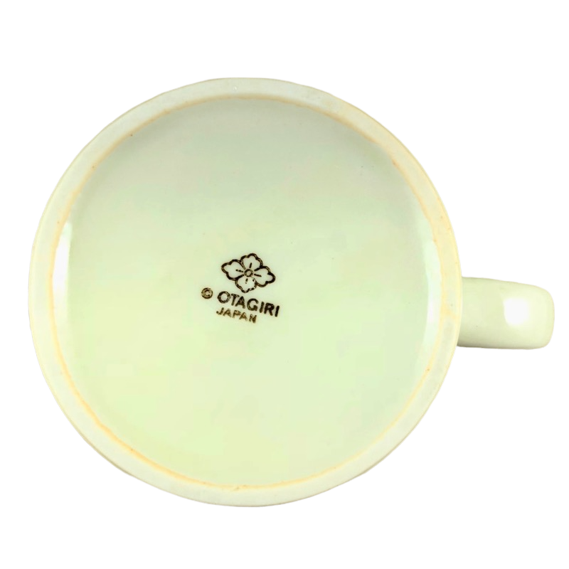 Seagulls In Flight Embossed Mug Otagiri