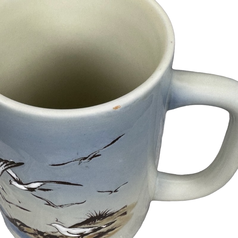 Seagulls In Flight Lightly Embossed Large Mug Otagiri