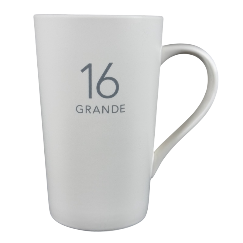 16 Grande Mug 2011 Starbucks