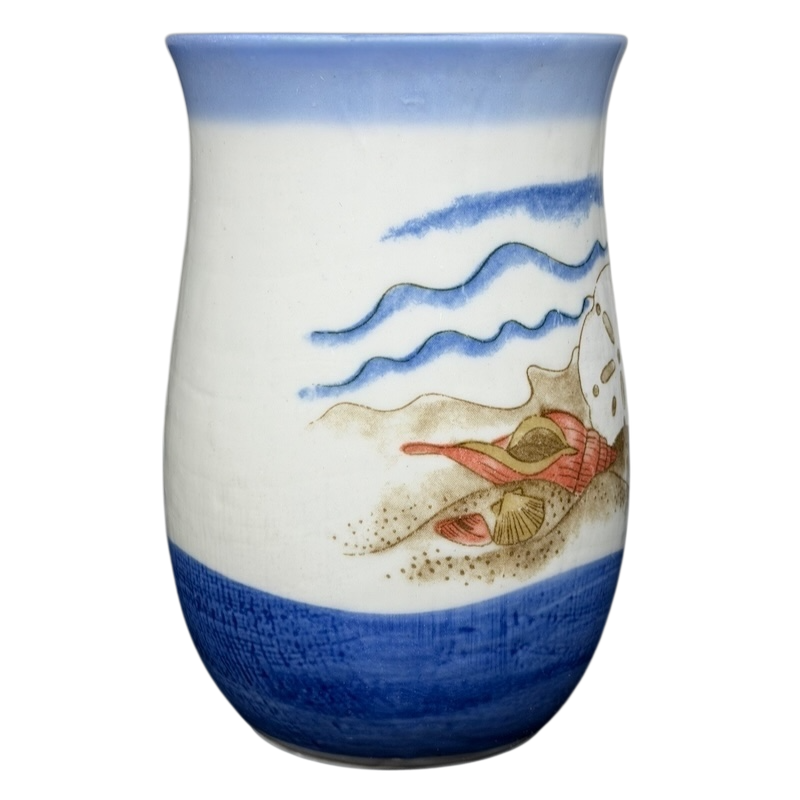 Coastal Seashell vintage Mug Otagiri with intricate seashell design and blue accents