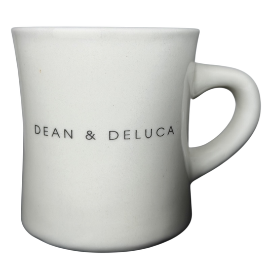 Dean & Deluca vintage diner mug in white ceramic with a classic curved handle