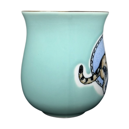 Otagiri calico cat vintage tankard mug in soft blue with detailed cat illustration