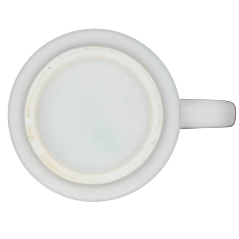 Bottom view of Coastal Seashell Sketch vintage Mug Otagiri with smooth porcelain finish