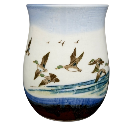 Otagiri mallard ducks vintage tankard mug featuring flying ducks and scenic waves