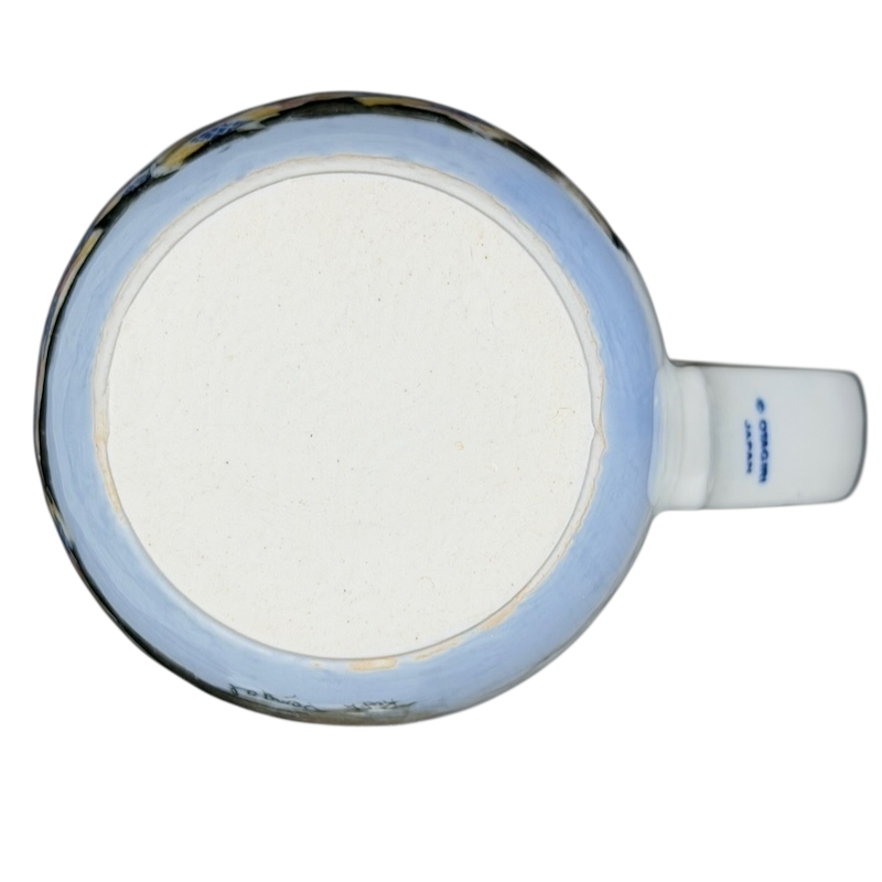 Top view of an Otagiri Puffins vintage mug showcasing its unique design and craftsmanship