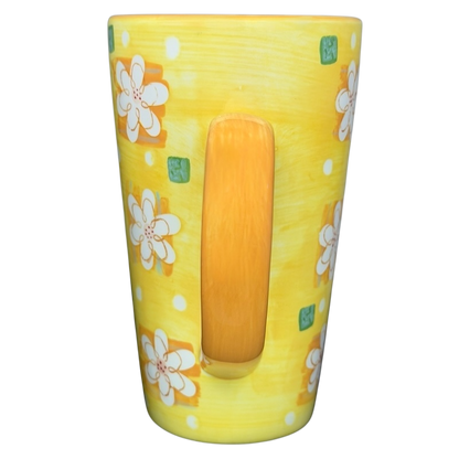 Summer Daisy Latte Mug Starbucks in yellow with floral pattern, perfect for enjoying summer beverages