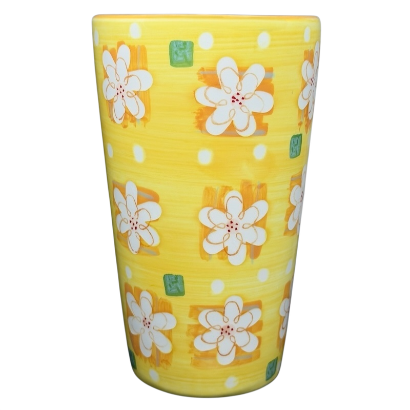 Summer Daisy Latte Mug Starbucks with cheerful floral design and vibrant yellow background