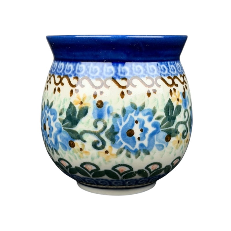 Unikat Boleslawiec Blue Floral mug featuring intricate floral designs in blue and green colors