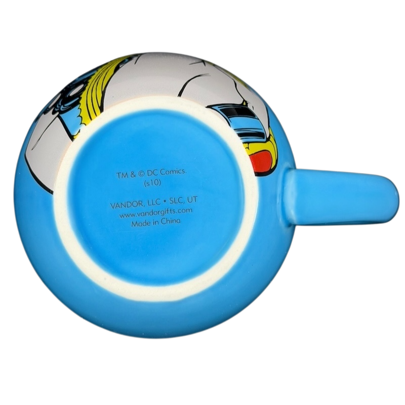 Bottom view of Wonder Woman Barrel Mug Vandor featuring a colorful design and glossy finish