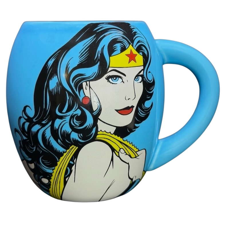 Wonder Woman Barrel Mug Vandor featuring a vibrant design with Wonder Woman's iconic look