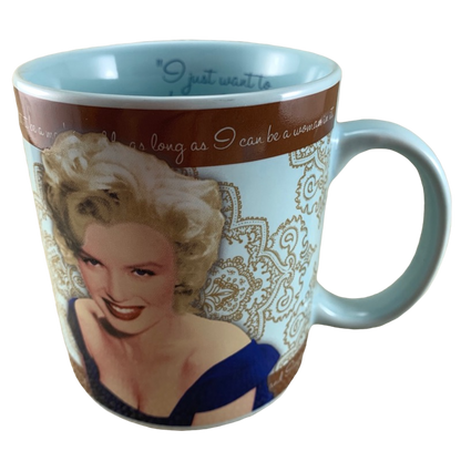 Marilyn Monroe Signature And Quotes Mug Vandor