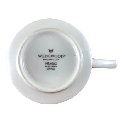 Intaglio Rectangular Handle Mug Wedgwood