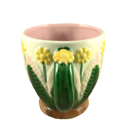 Embossed Footed Floral With Yellow Flower On Handle Mug Takahashi